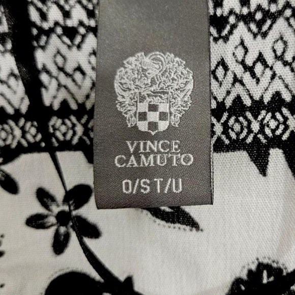 Vince Camuto Bird Floral Kimono Fringe Black and White One Size Stunning 🕊️🖤🤍 - Picture 3 of 5